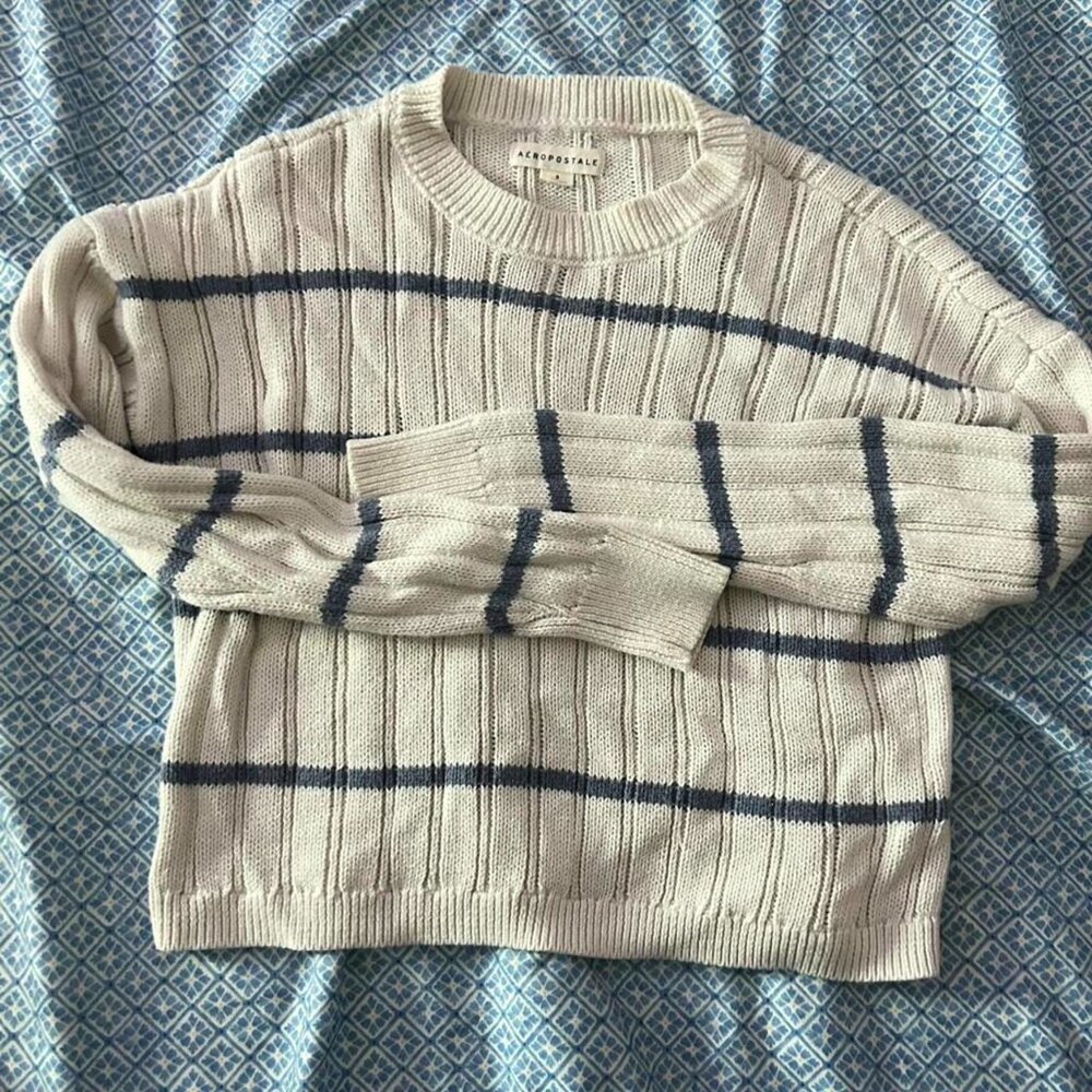 Aeropostale Women's Cream and White Jumper